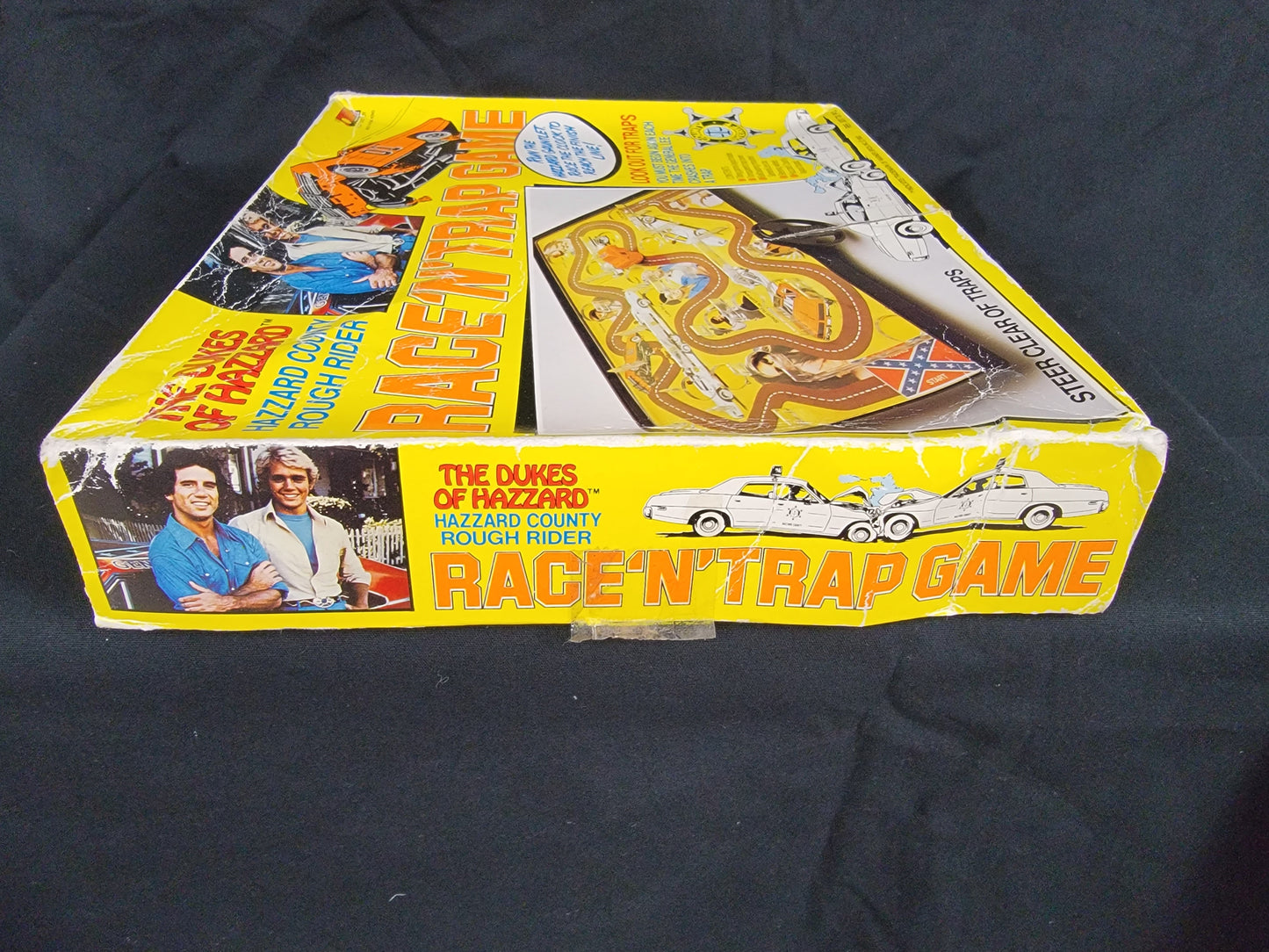 Dukes Of Hazzard Race 'N' Trap Game - 1982