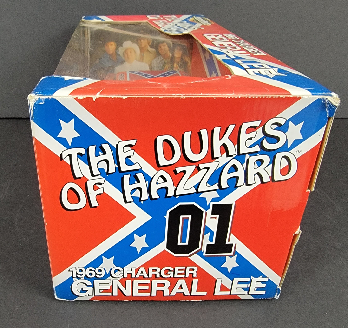 1:18 1969 Dodge Charger "General Lee" - 2000 (DC010532A)