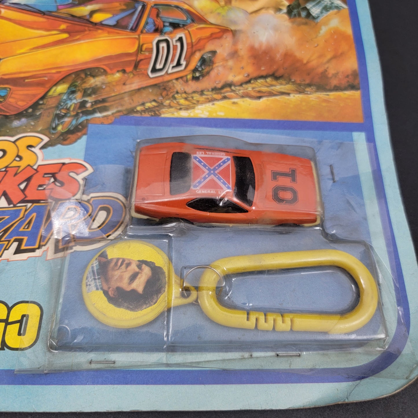 Los Dukes De Hazzard General Lee Car and Keychain - GALGO Industries (Argentina) - 80's