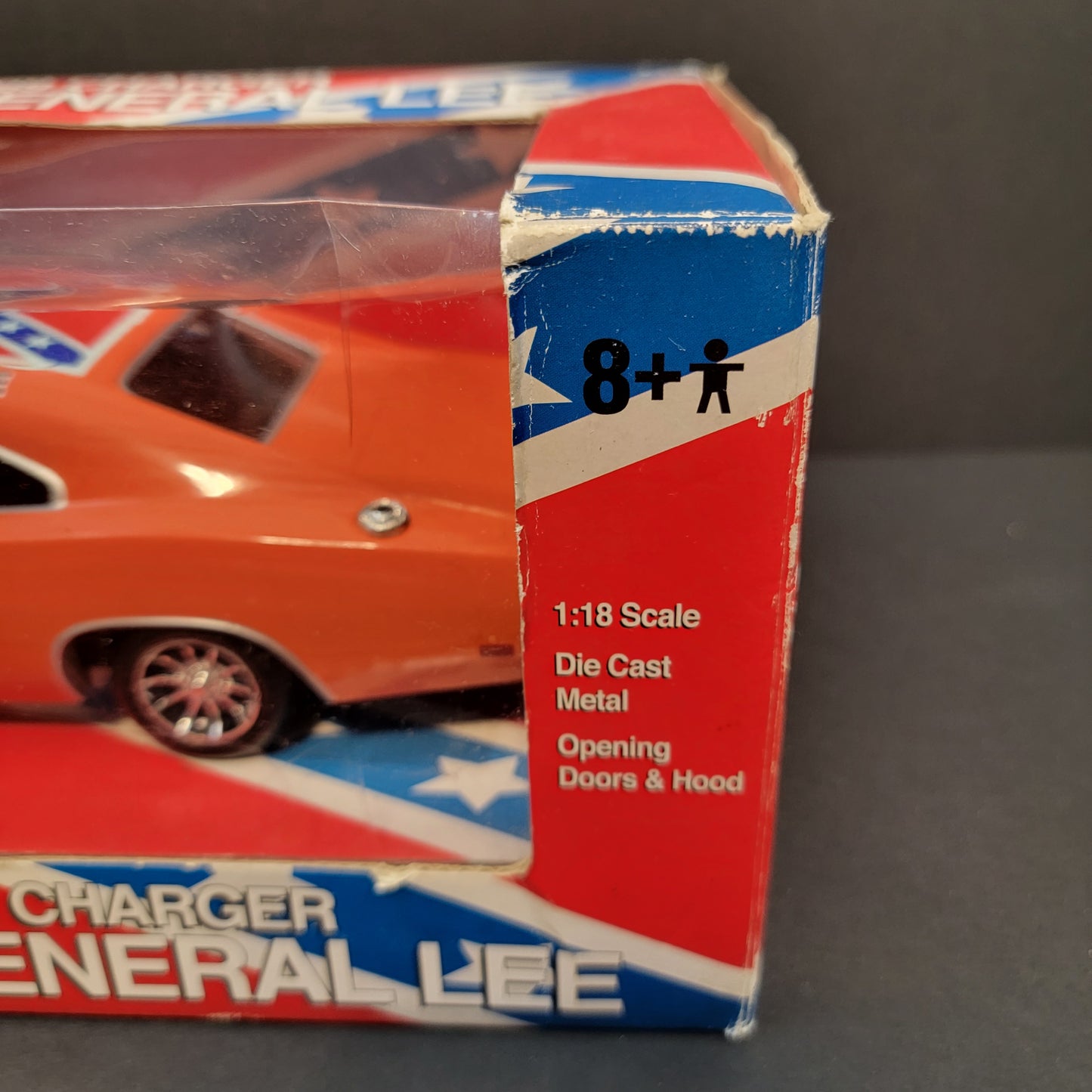 1:18 1969 Dodge Charger "General Lee" - 2000